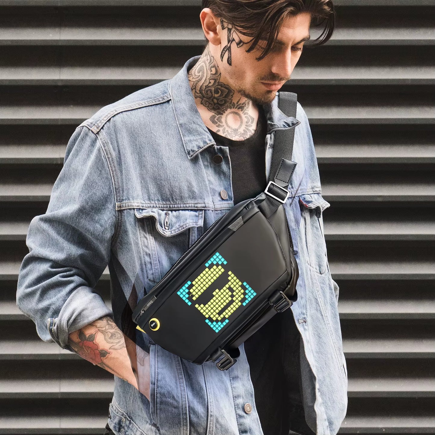 Divoom-Bolso De Mano Con Luz LED Para Ciclismo, Mochila Impermeable Para Actividades Al Aire Libre, Senderismo, Gran Espacio, Portátil, Color Negro, Novedad De 2024